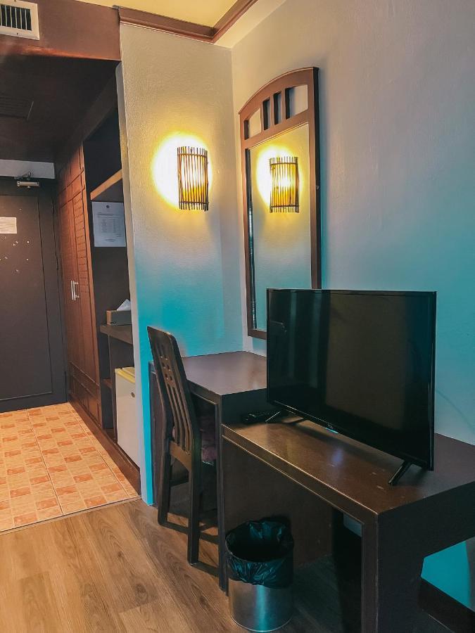 合艾尼奥酒店 外观 照片