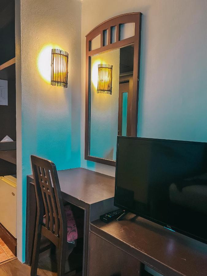 合艾尼奥酒店 外观 照片